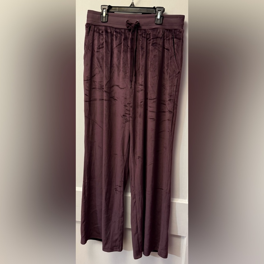 NEW Victoria’s Secret Velour Ribbed High Rise Wide Leg Pants